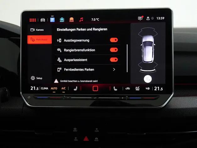 VW Golf VIII Variant 1.5 eTSI R-Line DSG