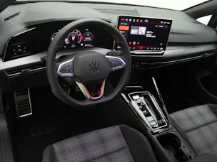 VW Golf VIII 2.0 TSI GTI DSG