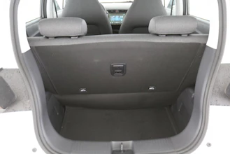 https://vehicle.imgix.net/4371952/09546ac4-974c-4702-b116-f629d4267527.jpg