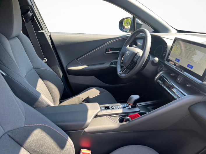 Fahrzeugbild TOYOTA C-HR