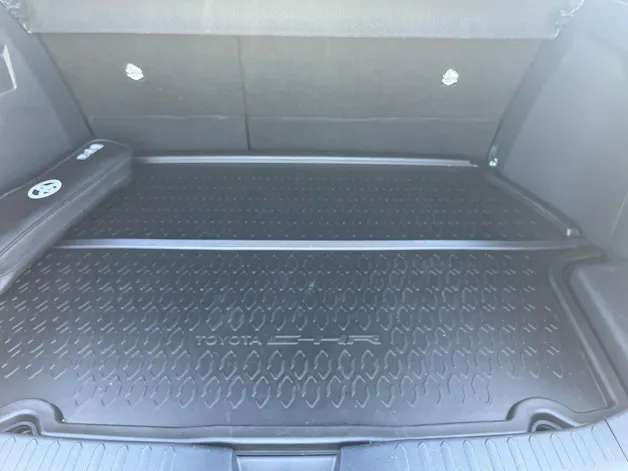 Toyota C-HR 2.0 PHEV Swiss Edition