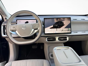 https://vehicle.imgix.net/4371970/4820e9cd-10df-42d0-8c54-ecacc03e6c3a.jpg
