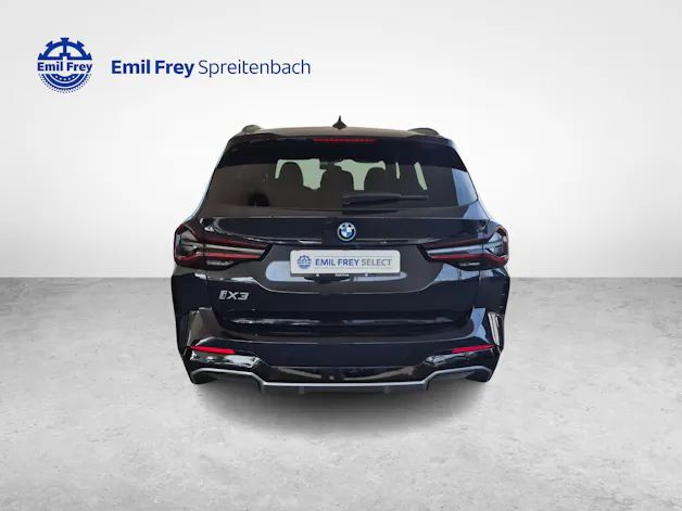 BMW iX3 E-Motor / ab 3,99% Leasing bei Abschluss einer Protect Autoversicherung