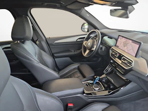 immagine del veicolo BMW iX3 E-Motor / ab 3,99% Leasing bei Abschluss einer Protect Autoversicherung