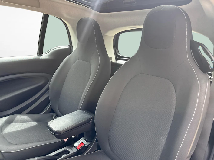 Fahrzeugbild SMART FORTWO
