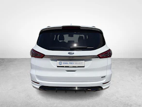https://vehicle.imgix.net/4371986/7f0b03ab-1c5a-413a-8ce0-c38a23e11843.jpg