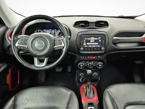 https://vehicle.imgix.net/4372049/dffbe9f9-a57f-4436-b1a9-0682a53ce8df.jpg