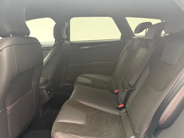 Ford Mondeo Station Wagon 2.0 HEV 187 ST-Line