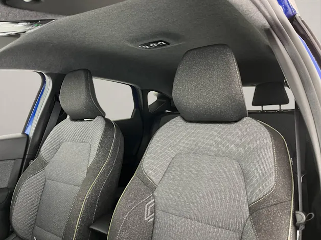 Renault Captur 1.8 E-Tech techno