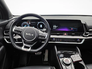 https://vehicle.imgix.net/4372163/d0a7ad0a-be85-4129-9fb4-a77967e3df0e.jpg