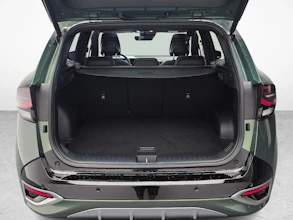 https://vehicle.imgix.net/4372163/fc3dec3b-91cc-422d-b7ee-68dde69044da.jpg