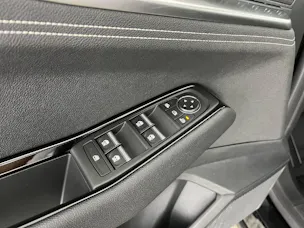 Renault Espace 1.2 E-Tech iconic 7P