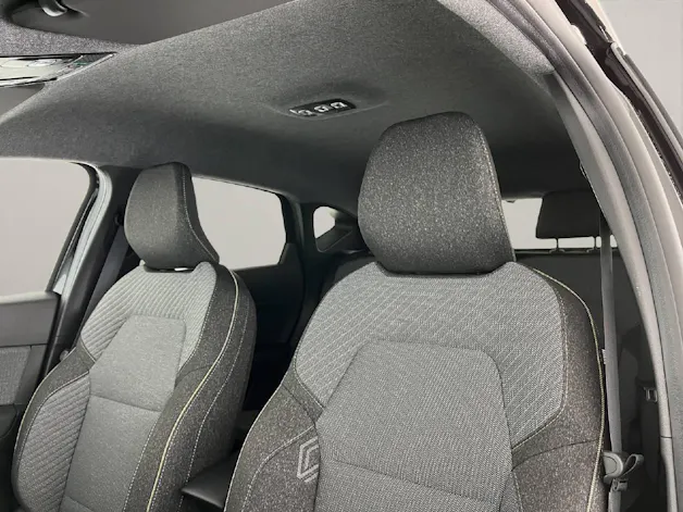 Renault Captur 1.8 E-Tech techno