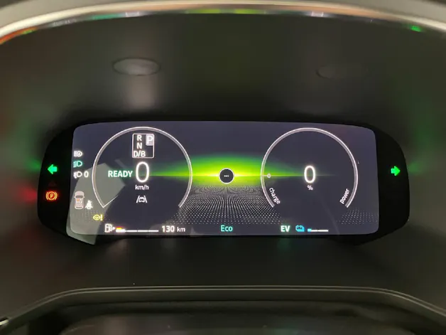 Renault Captur 1.8 E-Tech evolution