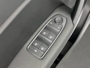 Renault Captur 1.8 E-Tech evolution
