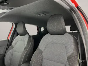 Renault Captur 1.8 E-Tech techno
