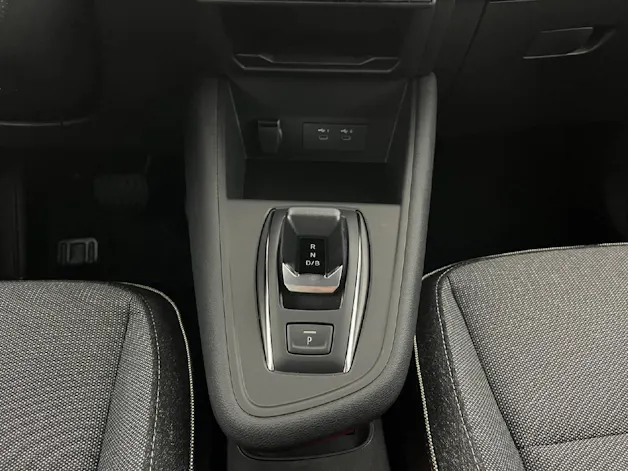 Renault Captur 1.8 E-Tech techno