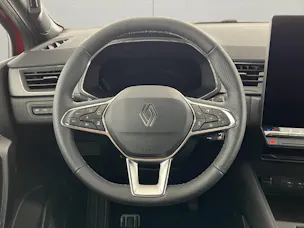 Renault Captur 1.8 E-Tech techno