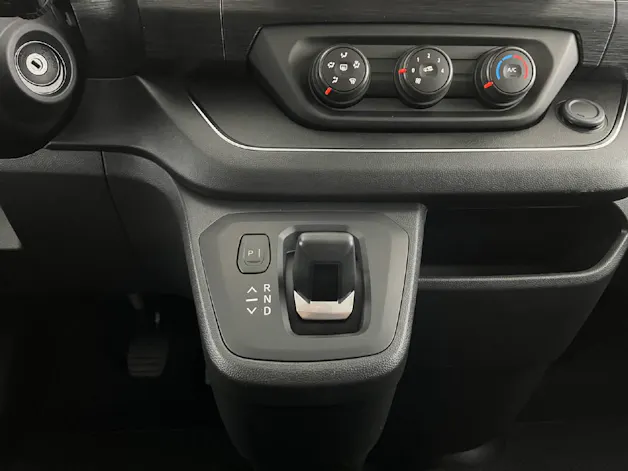 Renault Trafic Grand Passenger 2.0 dCi 150 EAG9