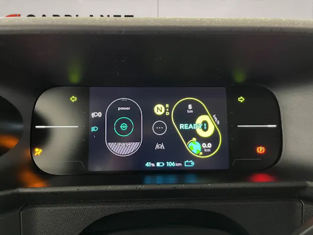 Renault Twingo E-Tech Urban Range techno
