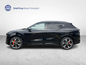 https://vehicle.imgix.net/4372192/2853a2e6-c049-465c-a580-ae4e3611a414.jpg