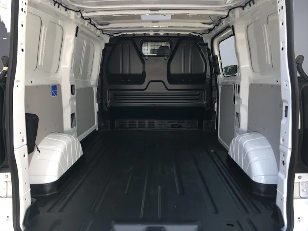 Ford E-Transit C van 320 L1 Trend