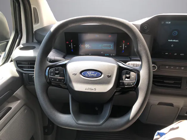 Ford E-Transit C van 320 L1 Trend
