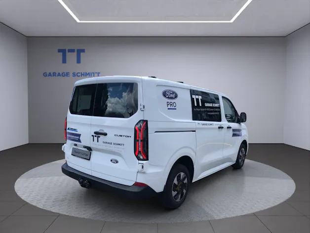 Ford E-Transit C van 320 L1 Trend