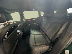 https://vehicle.imgix.net/4372224/920ca0d0-00a9-419a-895d-90c9a9a5b361.jpg