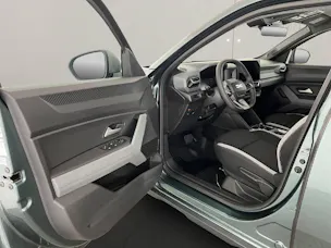 Dacia Duster 1.2 Hybrid Journey 4WD