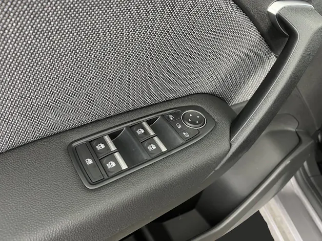 Renault Captur 1.8 E-Tech techno