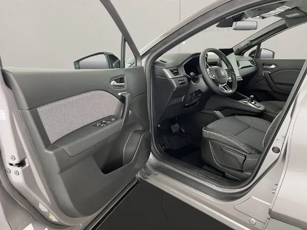 Renault Captur 1.8 E-Tech techno