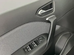 Renault Captur 1.8 E-Tech techno