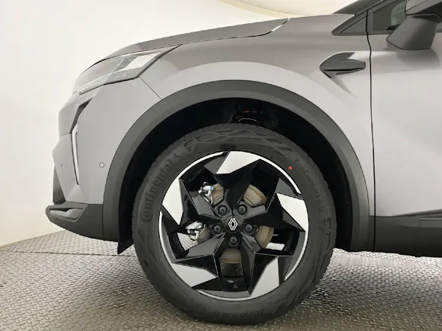 Renault Captur 1.8 E-Tech techno