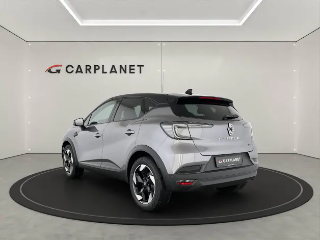 Renault Captur 1.8 E-Tech techno