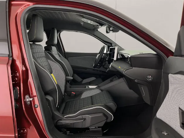 Renault R4 E-Tech Comfort Range iconic