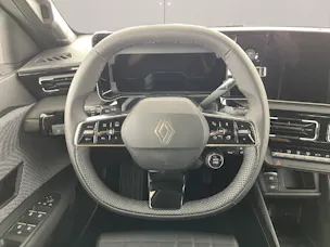 Renault R4 E-Tech Comfort Range iconic