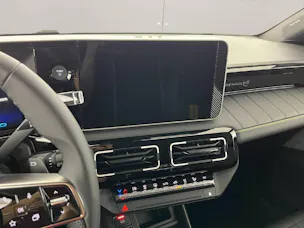 Renault R4 E-Tech Comfort Range iconic