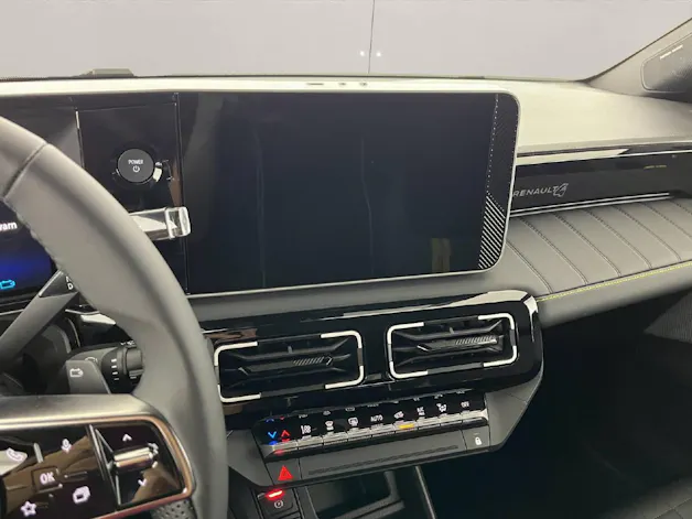 Renault R4 E-Tech Comfort Range iconic