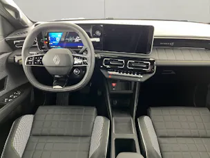 Renault R4 E-Tech Comfort Range iconic