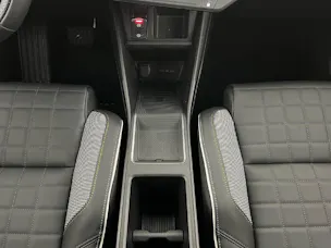 Renault R4 E-Tech Comfort Range iconic