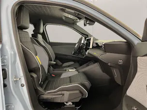Renault R4 E-Tech Comfort Range iconic