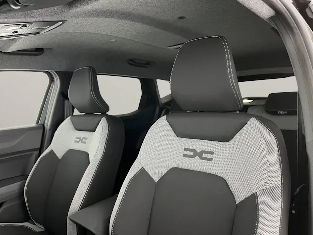 Dacia Duster 1.2 Hybrid Journey 4WD