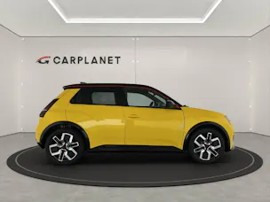 Renault R5 E-Tech Comfort Range iconic