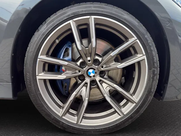 BMW M340i xDrive Touring