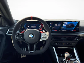 https://vehicle.imgix.net/4372369/160686f2-c99b-4207-b385-109232df8cd1.jpg