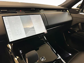 https://vehicle.imgix.net/4372380/6ac9df07-52d9-4157-a8c6-a13e1844b61c.jpg
