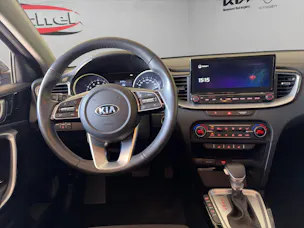 Kia Ceed 1.5 T-GDi MHEV Power / Rückfahrkamera / Einparkhilfe hinten / Tempomat / Alarmanlage / inkl. Winterreifen / CH-Herstellergarantie