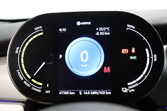 https://vehicle.imgix.net/4372392/7b00ab6e-950a-4342-9983-0be3422d62f1.JPG