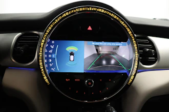 https://vehicle.imgix.net/4372392/e5f7ec66-7d74-4674-8e80-783da0f30f78.JPG